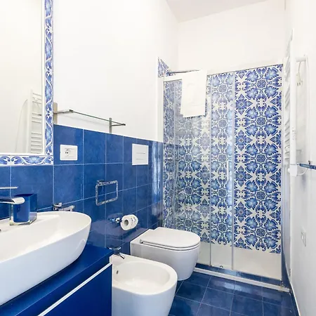Luxury Caucich بيت للعطل ليباري
